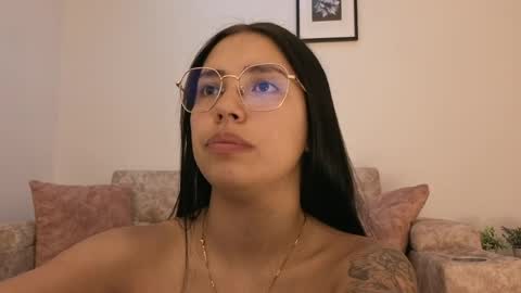 sophiacolemann online show from April 9, 10:37 pm