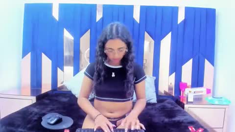 Sophia online show from January 10, 3:06 pm