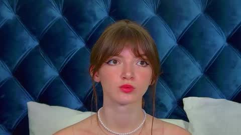 SophiaProve online show from March 6, 4:57 pm