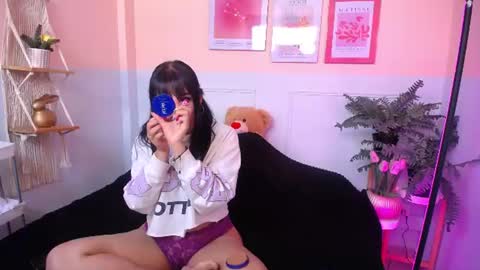 Sophie  online show from June 11, 11:29 am