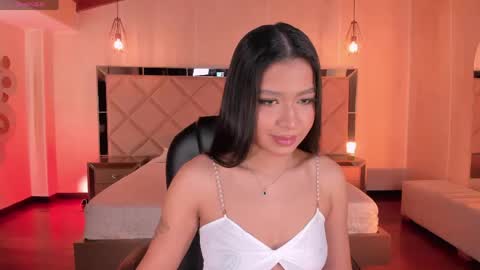 Sophie Houston online show from April 25, 3:20 am