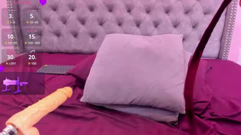 Sophii  online show from November 21, 12:01 am