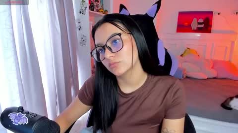 Lili online show from September 17, 4:16 pm