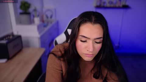 Luisa    online show from September 8, 11:04 pm