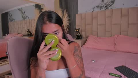 Camila Ortiz online show from April 1, 9:23 pm