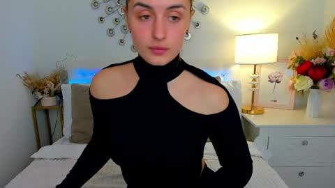 Julia online show from May 2, 9:34 am