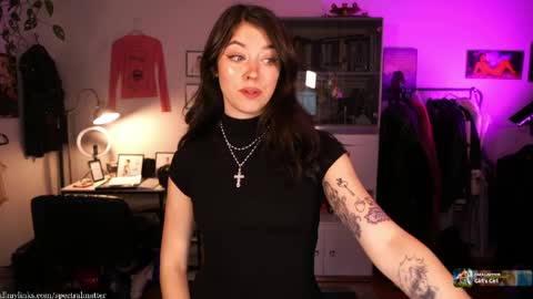 m online show from March 27, 10:10 pm