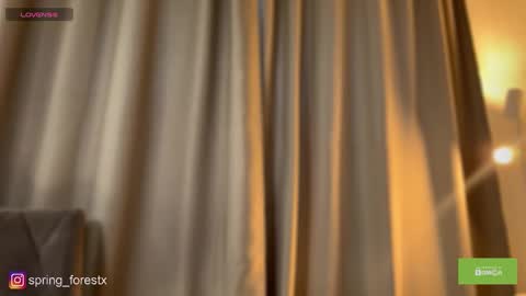 Lilly  online Monday - Friday ask time in pm online show from February 3, 1:05 pm