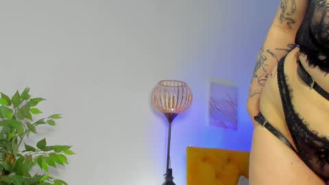 Sqwrtg online show from April 24, 1:08 am