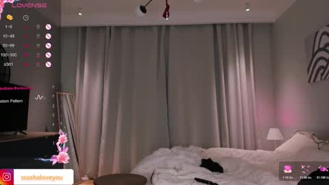 Alexandra online show from October 25, 8:59 pm