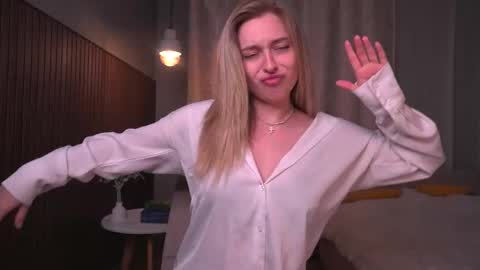 Kate online show from September 13, 7:22 pm