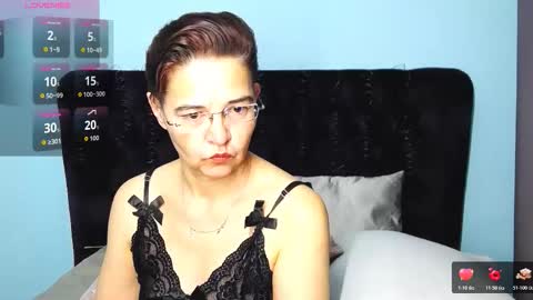 staceydarling online show from January 19, 12:51 am