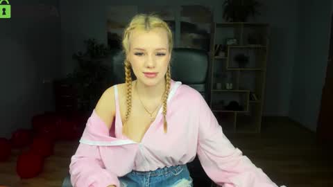 Stacy Western online show from February 27, 7:08 am