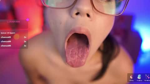 stacycooper_ online show from May 8, 7:38 pm