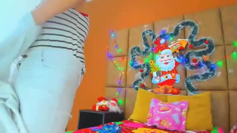 Estrella online show from December 15, 1:00 pm