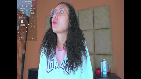 Estrella online show from March 8, 11:56 am