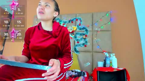 Estrella online show from January 8, 11:43 am