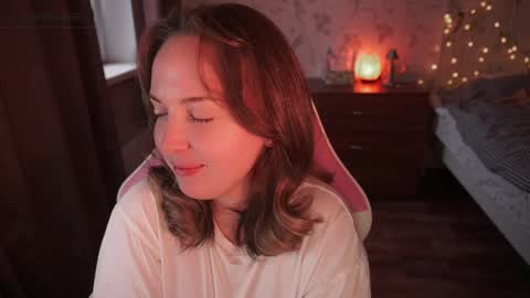 Alice online show from October 4, 10:10 am