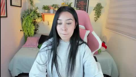 Alisson  online show from December 3, 12:13 am