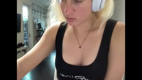 Stassiethatsororitygirl online show from February 18, 3:22 pm