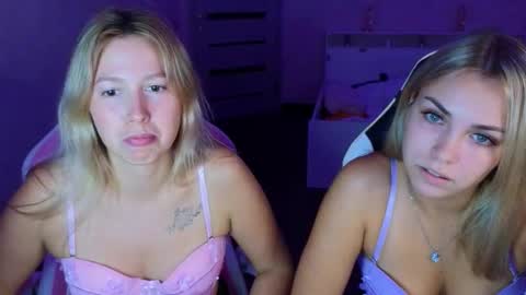 Stefany and Bettany online show from September 12, 5:31 pm