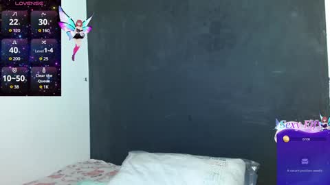 Stefanny lopez online show from December 19, 2:46 pm