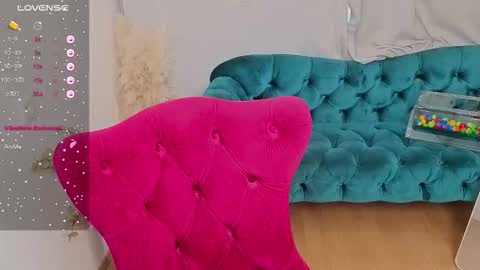 Stella online show from February 5, 1:47 pm