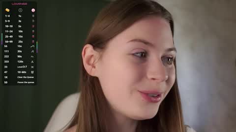 Stella online show from October 6, 9:37 am