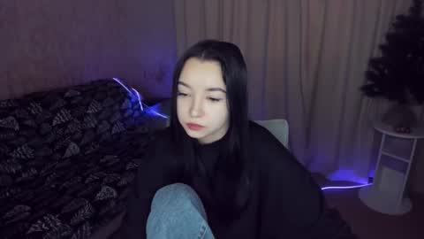 StellaCharm online show from January 8, 5:00 am