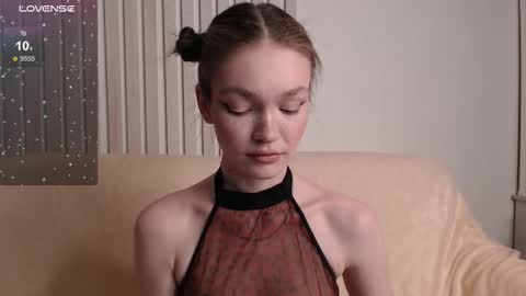 stellapayne online show from December 13, 11:32 pm