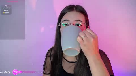 Emma online show from October 10, 3:22 am