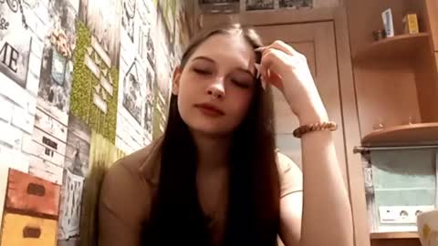 Emily online show from April 24, 3:15 pm