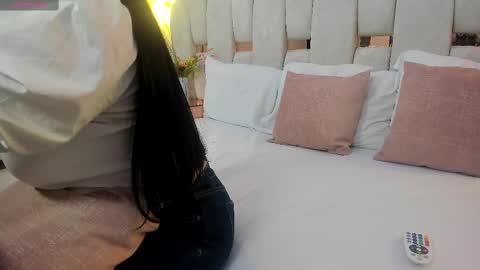 stephaniie_adams online show from January 13, 5:02 pm