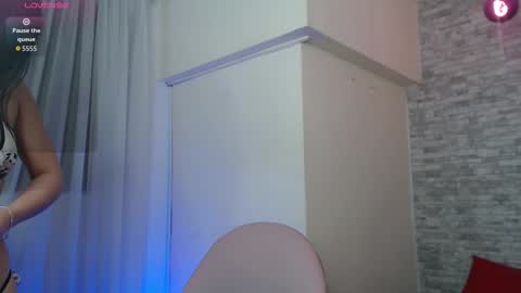 stephany_rodriguez_ online show from November 3, 12:42 pm