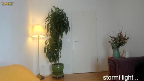 Stormi online show from September 11, 8:09 pm