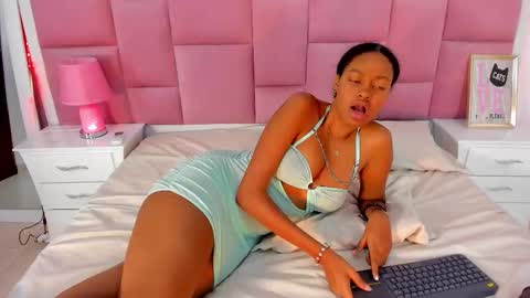 Sweety Stormi  online show from September 8, 4:39 pm