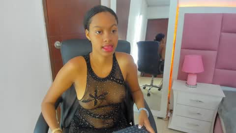 Sweety Stormi  online show from January 17, 1:46 pm