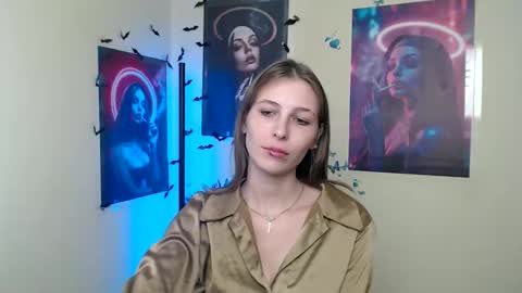 Amalia online show from September 12, 12:12 pm