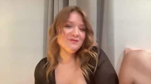 Scarlet online show from March 12, 2:36 am