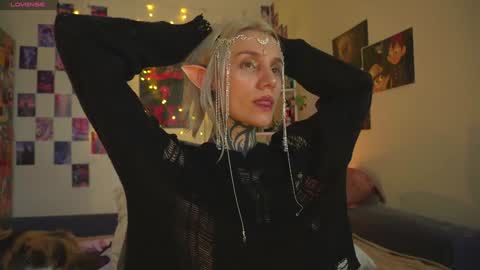 succubus_66 online show from January 18, 9:24 am