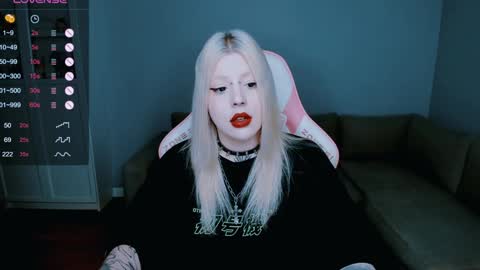 succubus_leslie online show from December 15, 1:00 pm