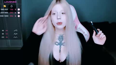 succubus_leslie online show from October 6, 11:42 pm