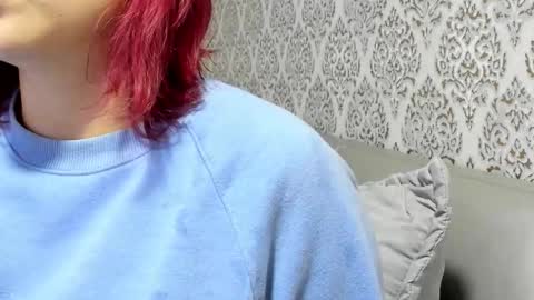 Luna  online show from February 15, 7:35 pm