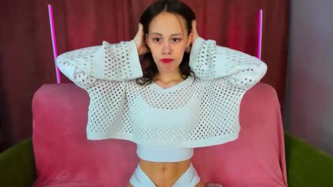 sugar blond online show from December 2, 8:27 am