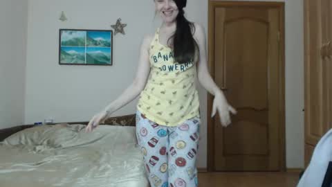 SugarTati online show from April 15, 4:51 pm