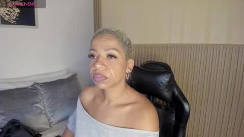 Summer online show from February 1, 12:48 pm