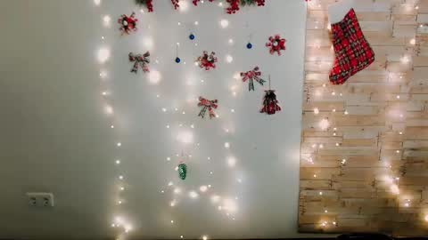 Alexi online show from December 30, 9:08 pm