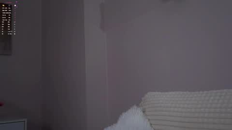 Lily online show from September 20, 2:48 pm