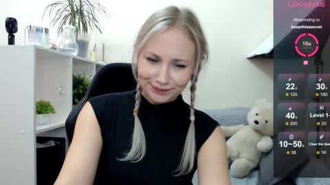 Naomi online show from September 26, 5:49 am