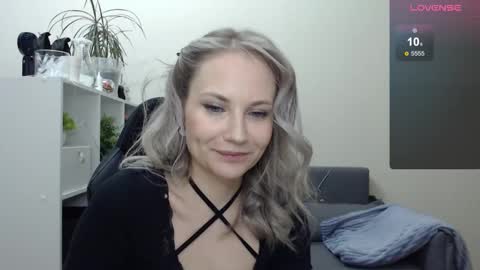 Naomi online show from January 11, 3:23 am